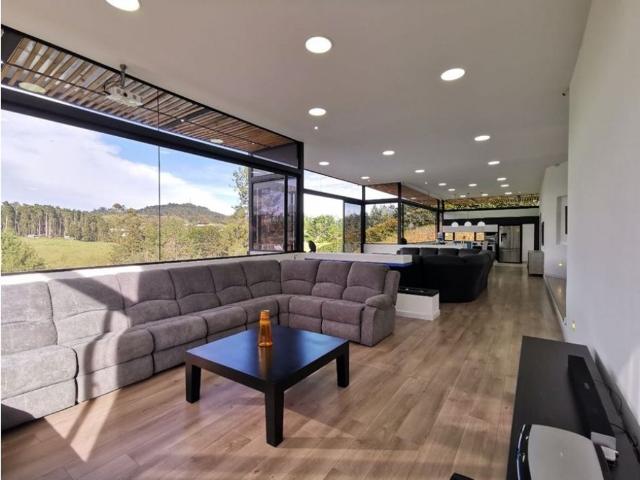 Exclusiva casa de campo en venta Envigado, Colombia