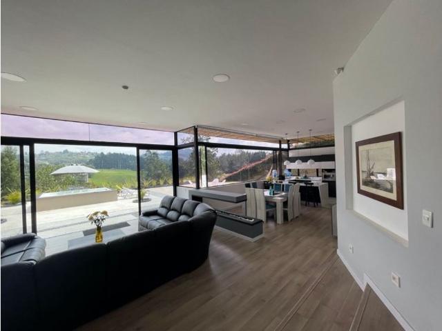 Exclusiva casa de campo en venta Envigado, Colombia