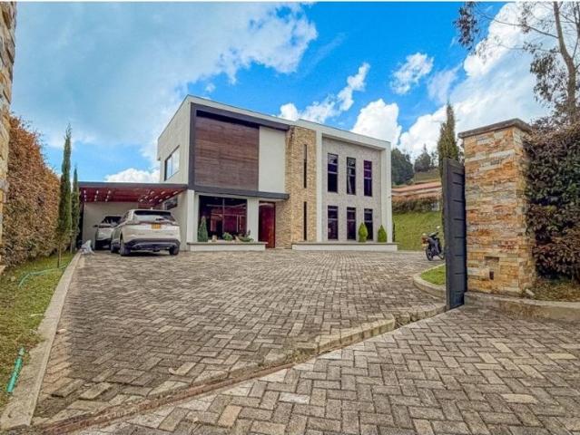Exclusiva casa de campo en venta Guarne, Colombia