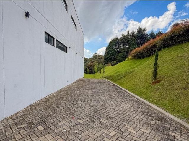 Exclusiva casa de campo en venta Guarne, Colombia