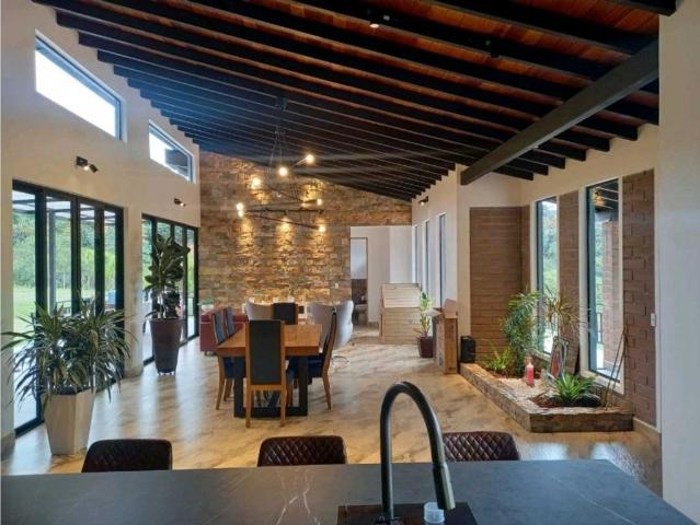 Exclusiva casa de campo en venta Guarne, Colombia