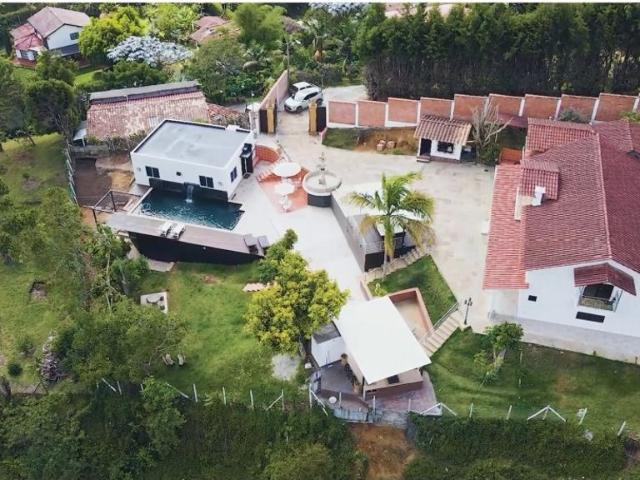 Exclusiva casa de campo en venta Guarne, Colombia