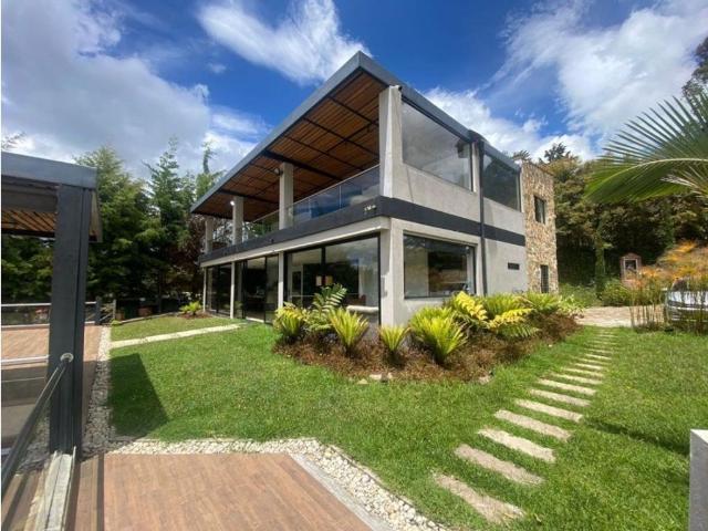 Exclusiva casa de campo en venta Guarne, Colombia