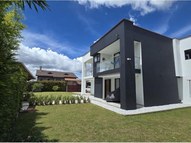 Exclusiva casa de campo en venta Guarne, Colombia