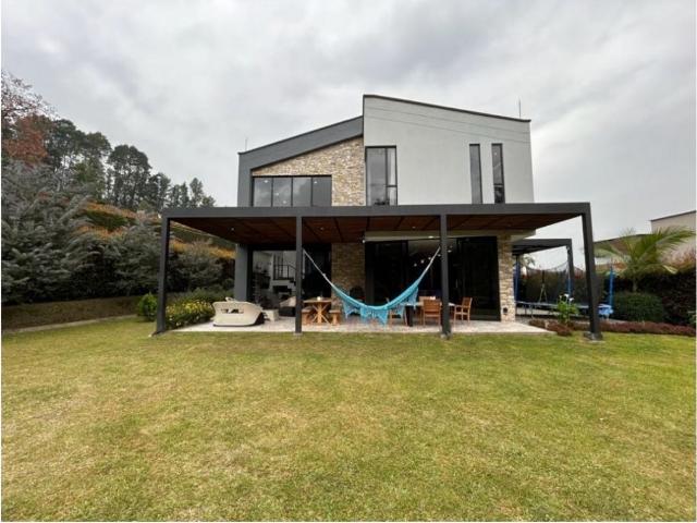 Exclusiva casa de campo en venta Guarne, Departamento de Antioquia