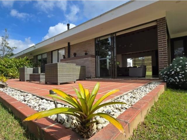Exclusiva casa de campo en venta Guarne, Departamento de Antioquia