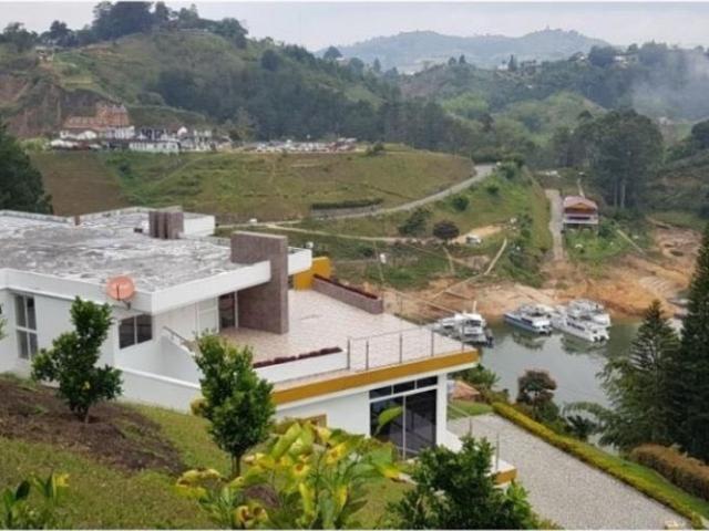 Casa Campestre en venta en Antioquia, Guatapé