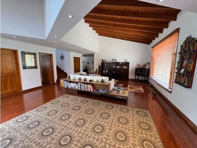 Exclusiva casa de campo en venta La Calera, Colombia