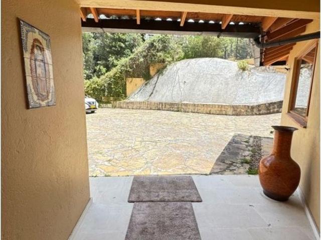 Exclusiva casa de campo en venta La Calera, Colombia