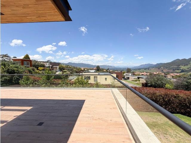 Exclusiva casa de campo en venta La Calera, Cundinamarca