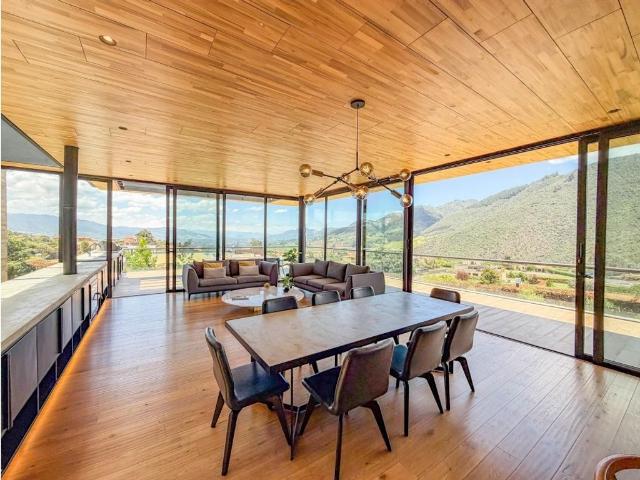 Exclusiva casa de campo en venta La Calera, Cundinamarca