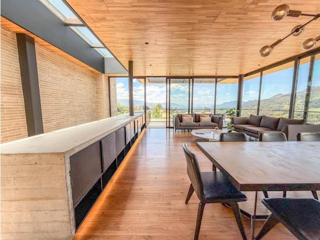 Exclusiva casa de campo en venta La Calera, Cundinamarca