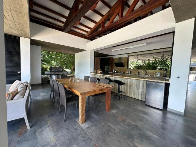 Exclusiva casa de campo en venta La Mesa, Cundinamarca