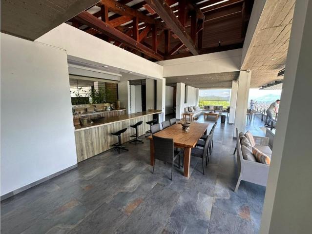 Exclusiva casa de campo en venta La Mesa, Cundinamarca