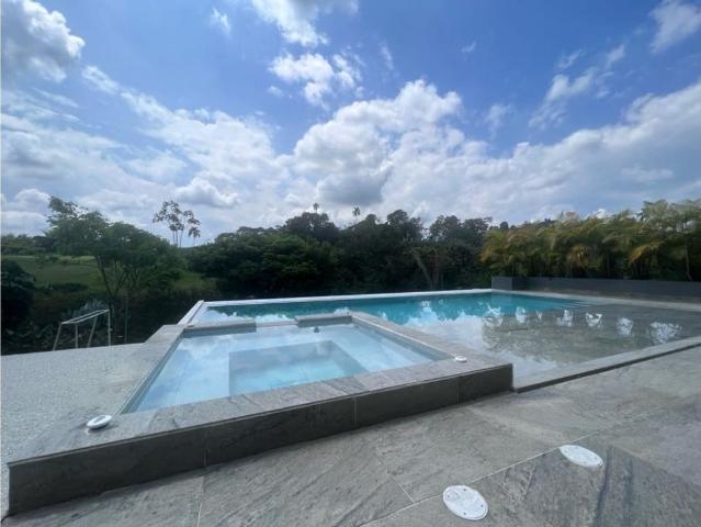 Exclusiva casa de campo en venta Pereira, Colombia
