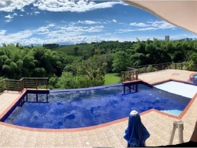 Exclusiva casa de campo en venta Pereira, Colombia