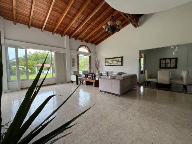 Exclusiva casa de campo en venta Pereira, Colombia