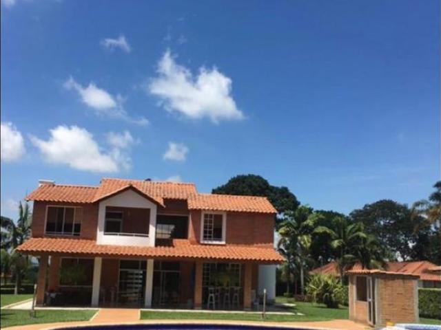 Exclusiva casa de campo en venta Pereira, Colombia