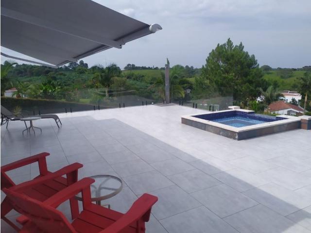 Exclusiva casa de campo en venta Pereira, Colombia