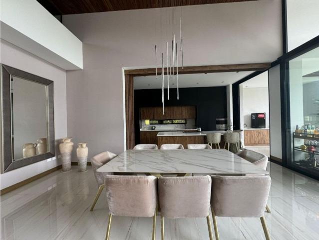 Exclusiva casa de campo en venta Pereira, Colombia