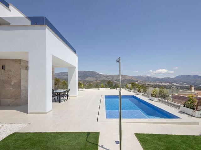 Chalet en venta en la Marina Baixa, Valencia