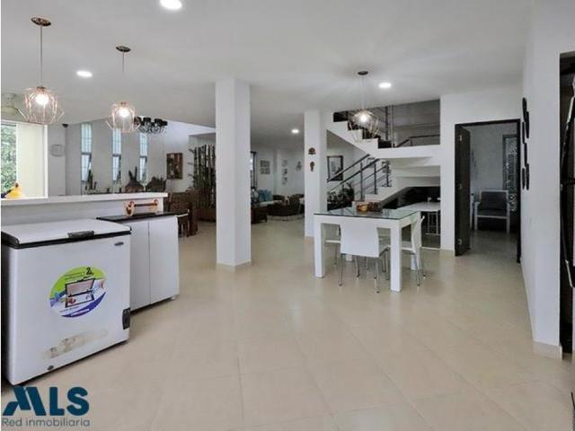 Exclusiva casa de campo en venta San Jerónimo, Colombia