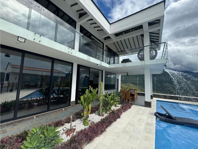 Exclusiva casa de campo en venta San Jerónimo, Departamento de Antioquia