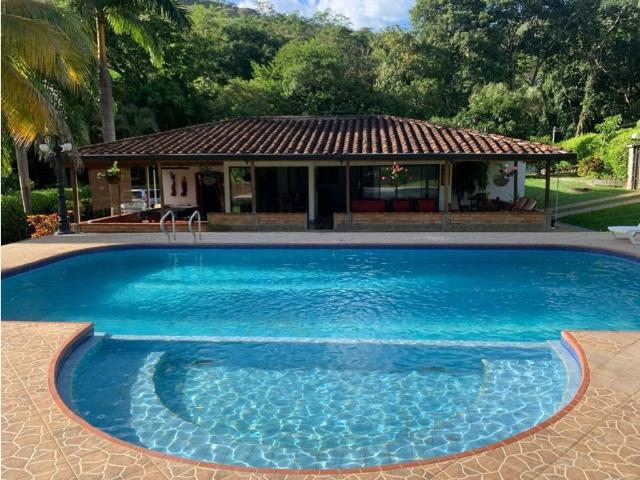 Exclusiva casa de campo en venta San Jerónimo, Departamento de Antioquia