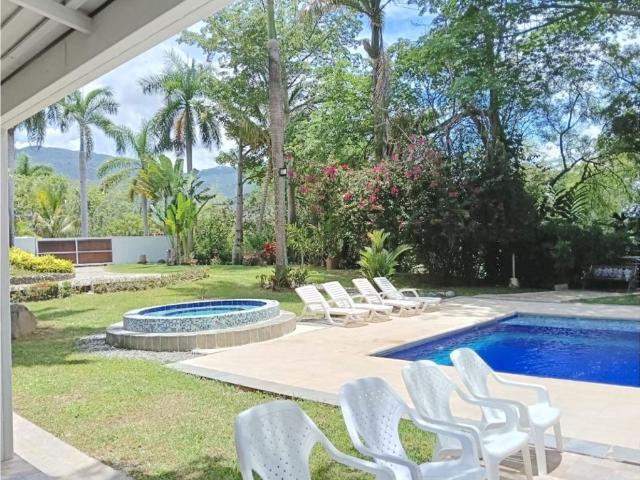 Exclusiva casa de campo en venta Santa Fe de Antioquia, Colombia