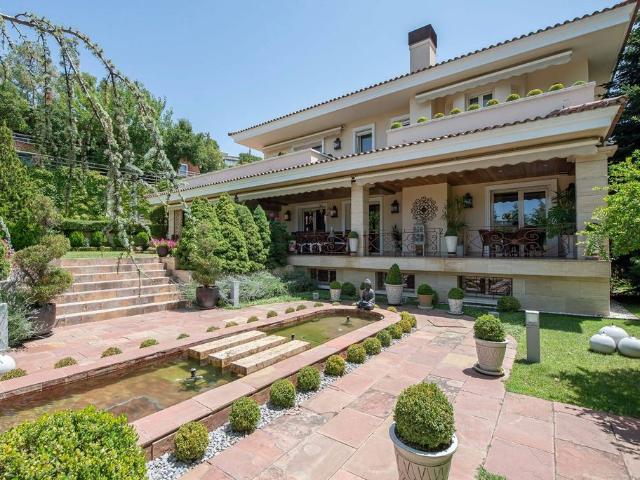 Chalet en venta en Villaviciosa De Odón, Madrid