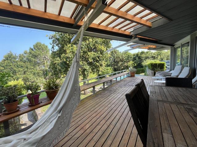 Chalet en venta en Panxón, Vigo