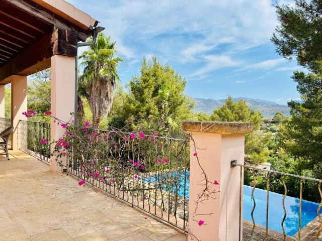 Casa en alquiler en Esporles