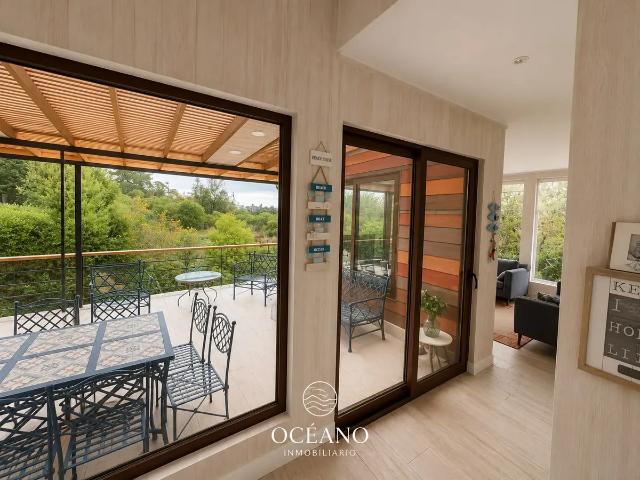 Casa en arriendo en Rocas de Santo Domingo, Santo Domingo