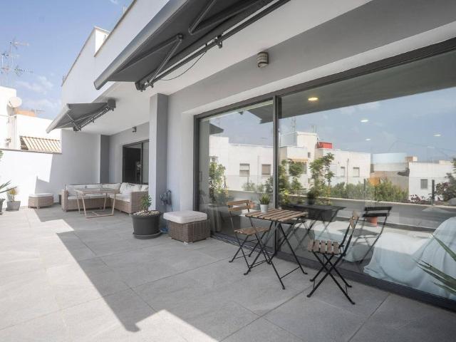 Casa en venta en Los Ángeles, Almería