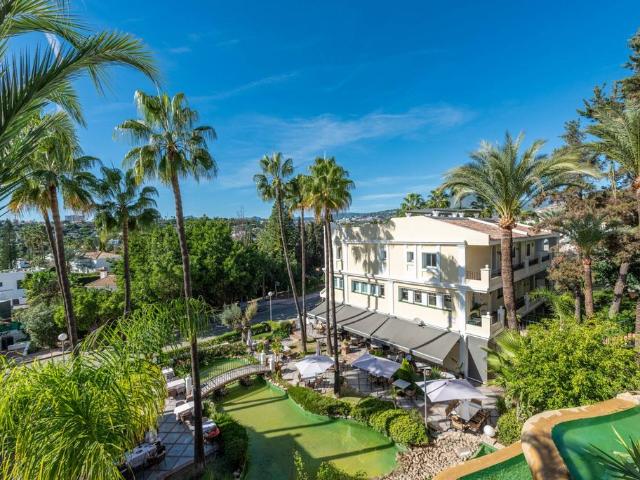 Chalet en venta en Nueva Andalucía, Costa del Sol Occidental
