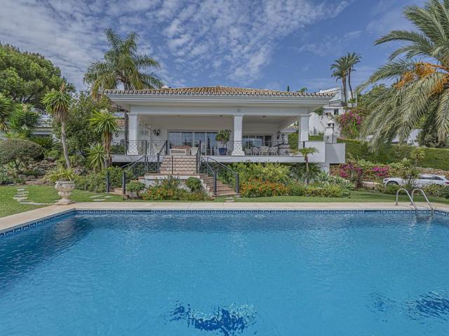 Casa en venta en Barriada Islas Canarias, Costa del Sol Occidental