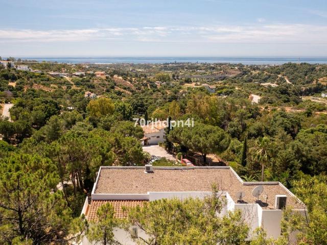 Casa en venta en Barriada Islas Canarias, Costa del Sol Occidental