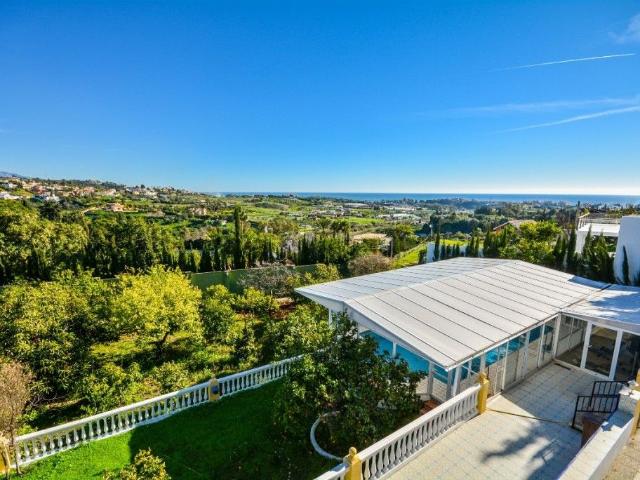 Casa en venta en Barriada Islas Canarias, Costa del Sol Occidental