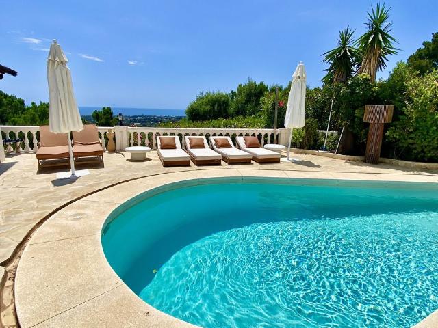 Casa en venta en Las Lomas, Costa del Sol Occidental