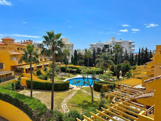 Chalet en venta en Barriada Islas Canarias, Costa del Sol Occidental