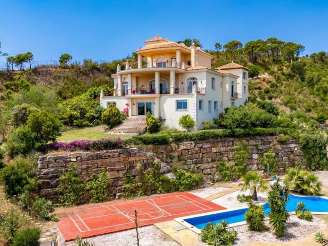 Casa en venta en Barriada Islas Canarias, Costa del Sol Occidental