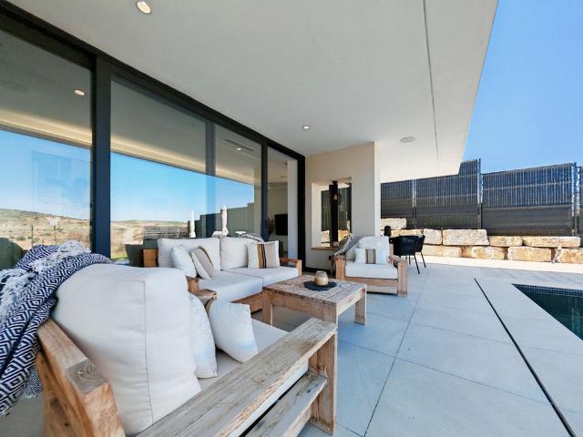 Casa en venta en Barriada Islas Canarias, Costa del Sol Occidental