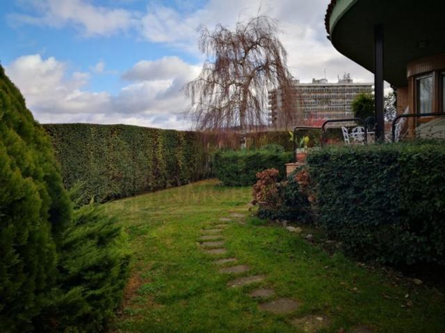 Chalet en venta en Haro, La Rioja