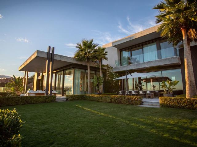 Casa en venta en Nueva Andalucía, Costa del Sol Occidental