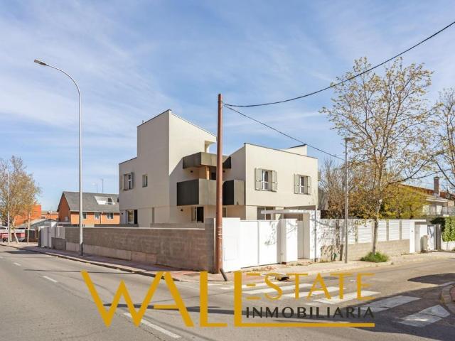 Casa en venta en San Blas - Canillejas, Madrid