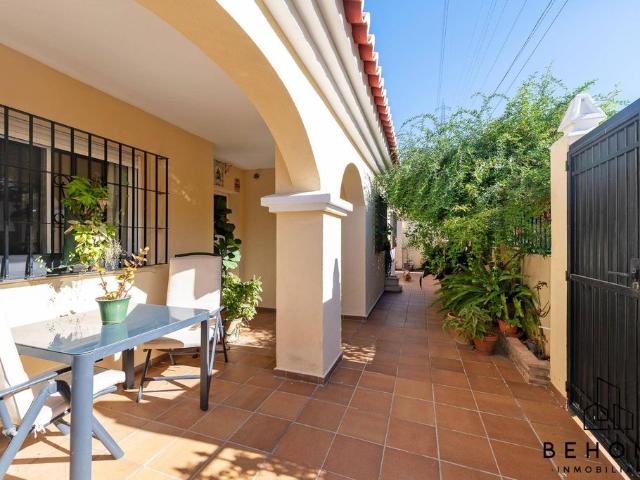 Casa en venta en Puerto de la Torre, Málaga-Costa del Sol
