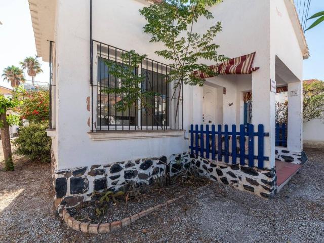 Casa en venta en Este, Málaga-Costa del Sol