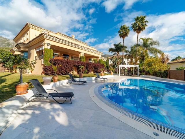 Casa en venta en Divina Pastora, Costa del Sol Occidental