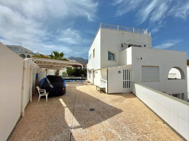 Casa en venta en Ventanicas-El Cantal, Mojácar