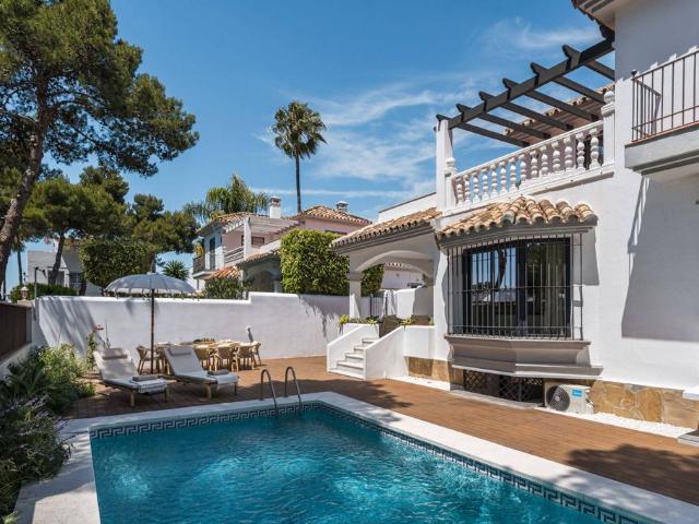 Casa en venta en Nueva Andalucía, Costa del Sol Occidental